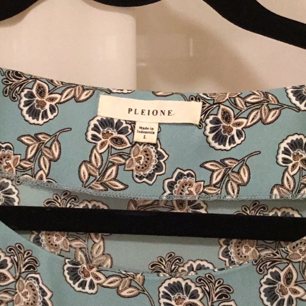 Pleione blouse Large EUC